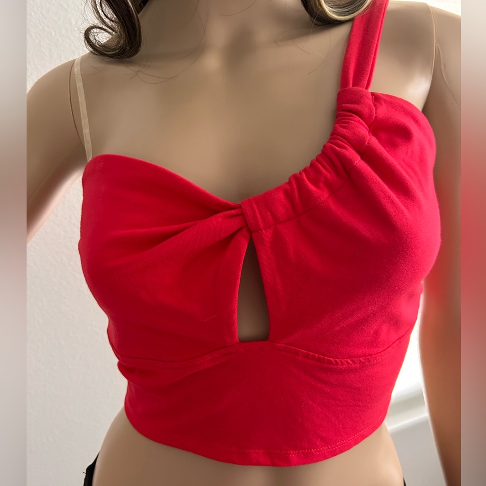 Wild Fable One-Shoulder Strap Crop Top